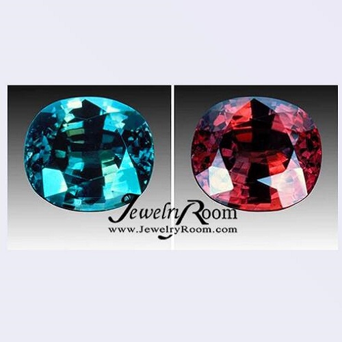 Photo of Alexandrite of JewelryRoom Chatbot